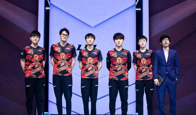 轻新星替代 轻新星替代