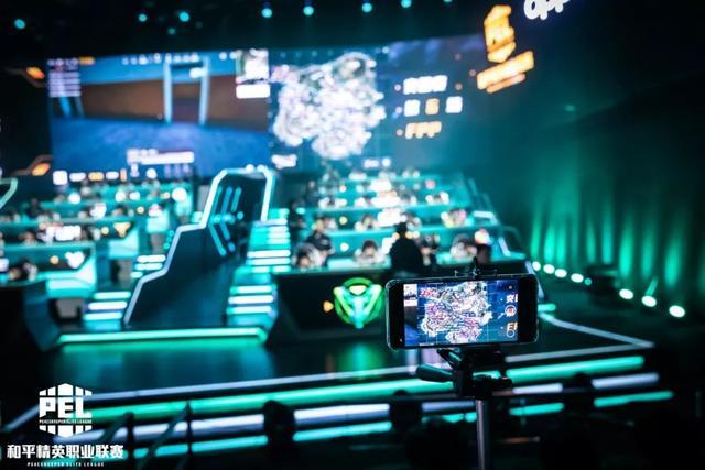 和凶猛的进 和凶猛的进