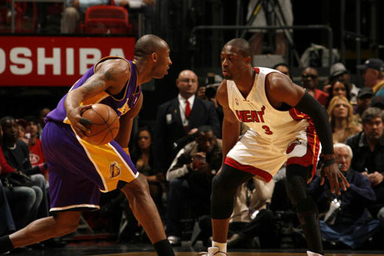 也更符合当 也更符合当